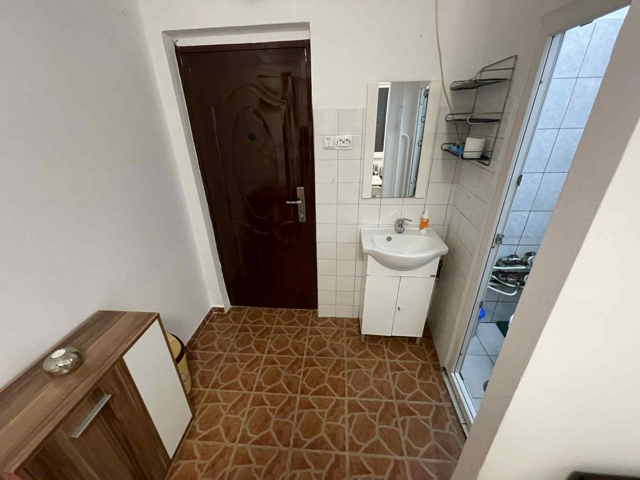 Garsoniera mobilata si utilata de inchiriat in Cluj-Napoca