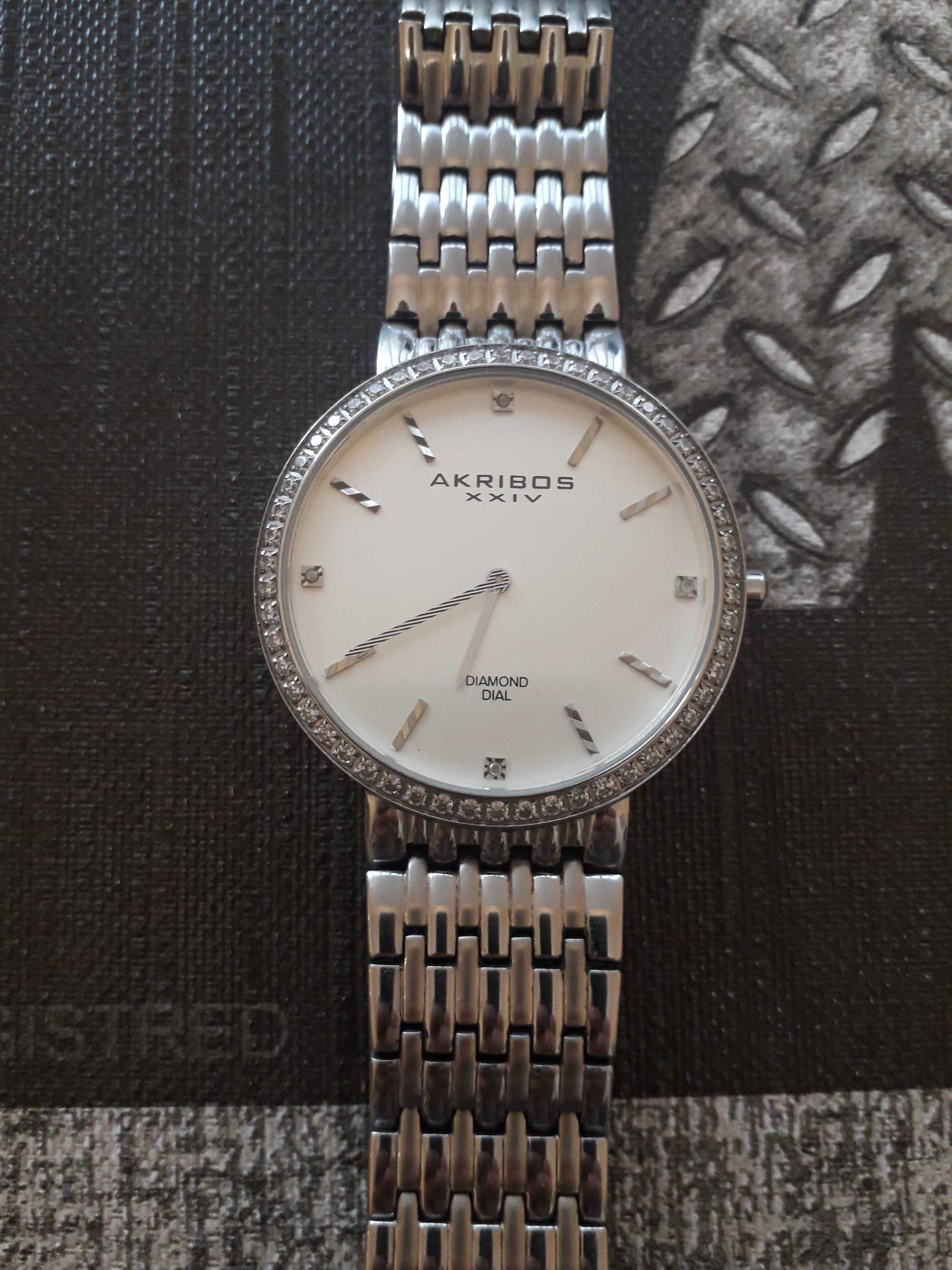 Akribos XXIV Dual Diamond