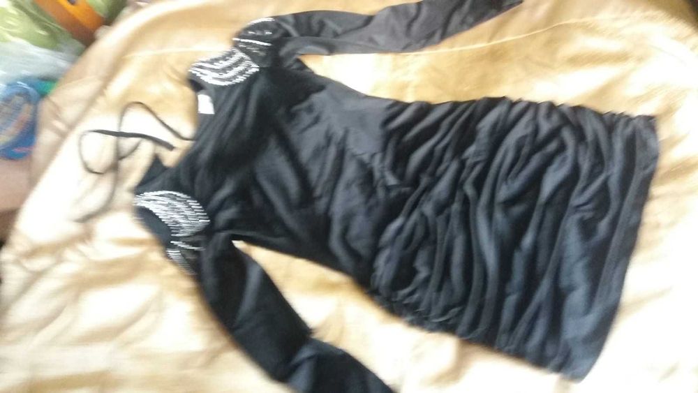 Продам: Чёрное платье 44-46 размер.