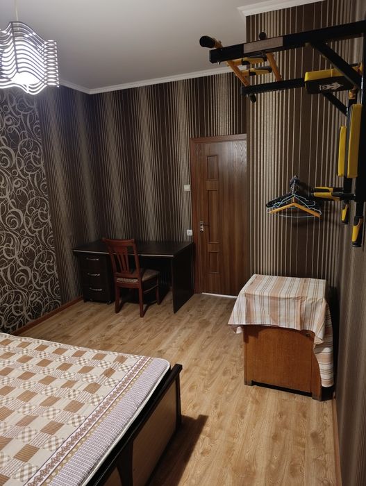 Продается Чиланзар 11 квартал 3/4/4 мебель и техника