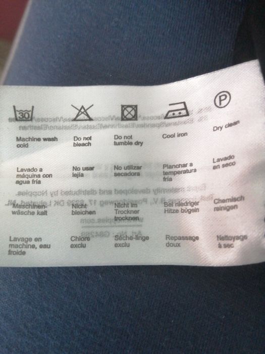 Луксозна рокля за бременни на Esprit и подаръци