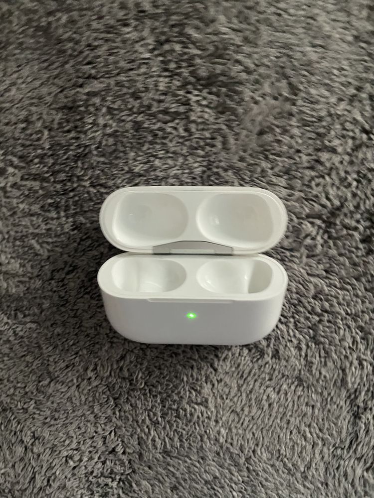 Cutie airpods pro