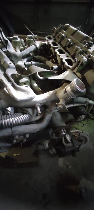 Продам двигатель в сборе Лексус 570