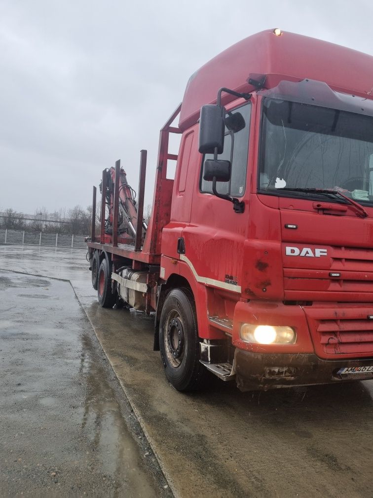 Daf cf cu macara forestiera