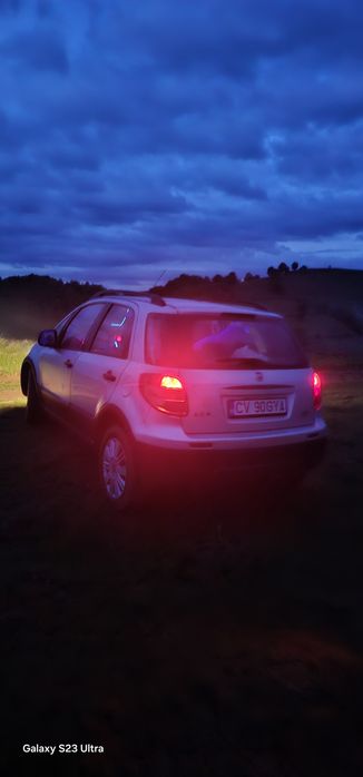 Se vinde FIAT SEDICI 4X4. Caroserie și motor de Suzuki SX4