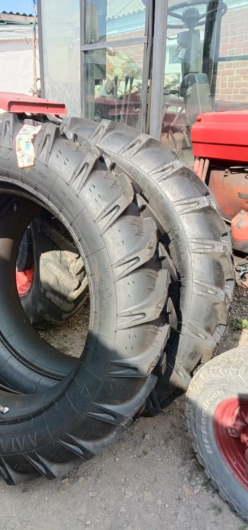 Продам трактор Т 28 с прицепом