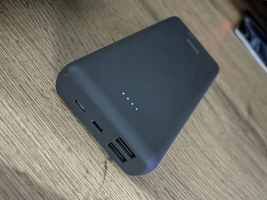 Baterii externe , fiecare 20.000mAh