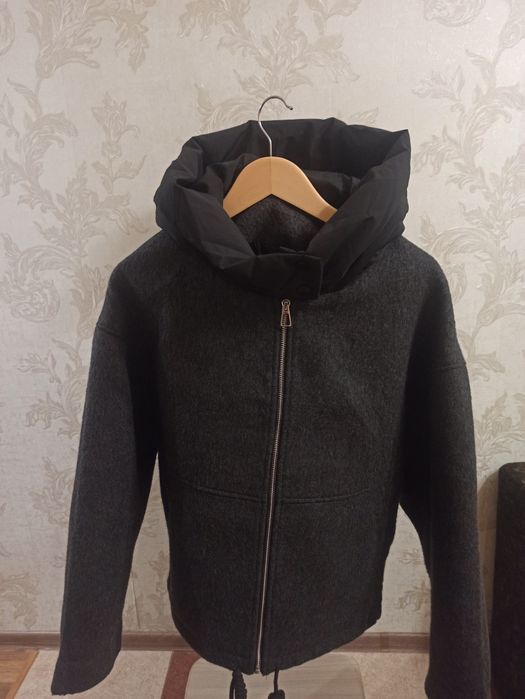 Продам полупальто женское