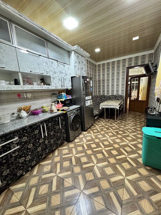 Дом 6сотки  Юкори Хужа Соат ор.н Тош Хамом