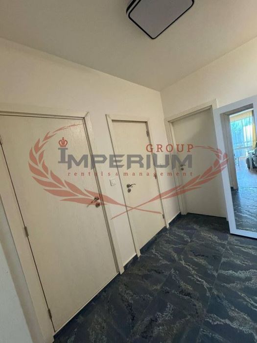 Дава се под наем Тристаен апартамент в Варна, м-т Траката - 101 кв.м за 765 € - Снимка #11