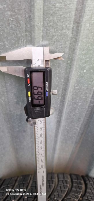 4 всесезонни гуми 215/60/17 Good Year