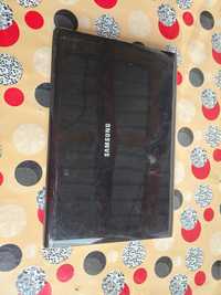 Dezmembrez Laptop Samsung R522