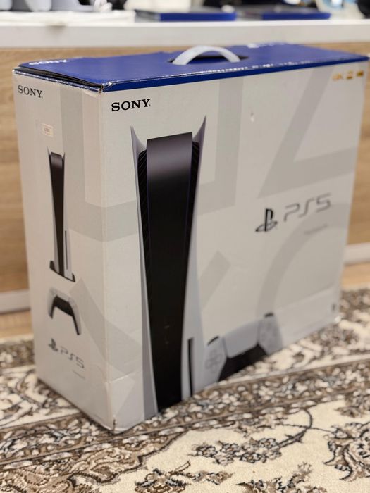 Продаю приставку Sony PlayStation 5.
