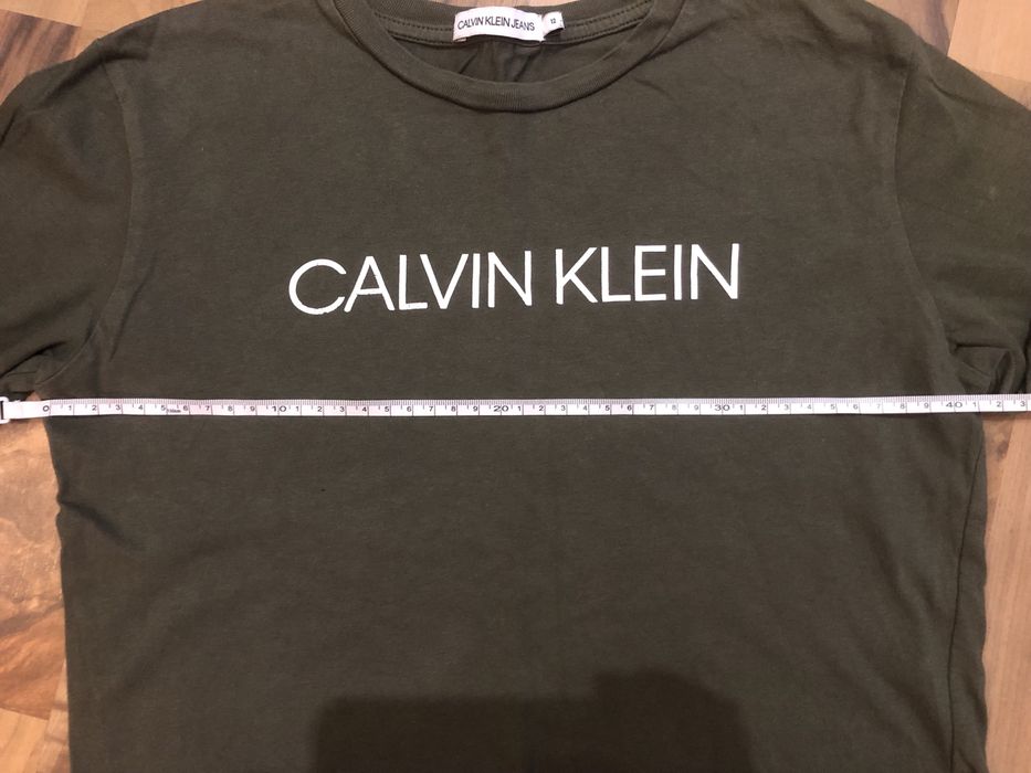 Блузка Calvin Klein и панталон Benetton