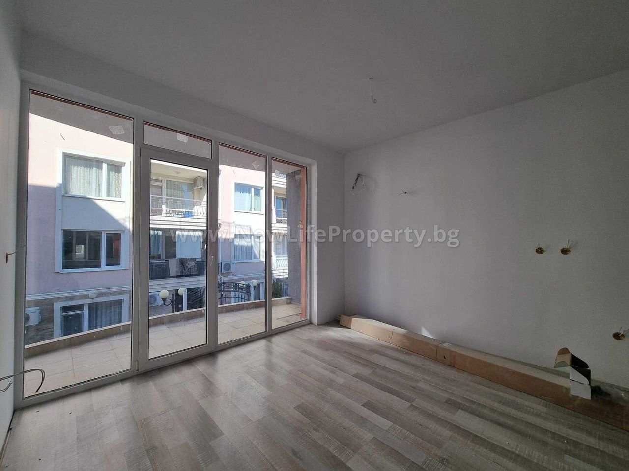 Продава се Двустаен апартамент в Свети Влас - 63 кв.м за 1295 €/кв.м - Снимка #7