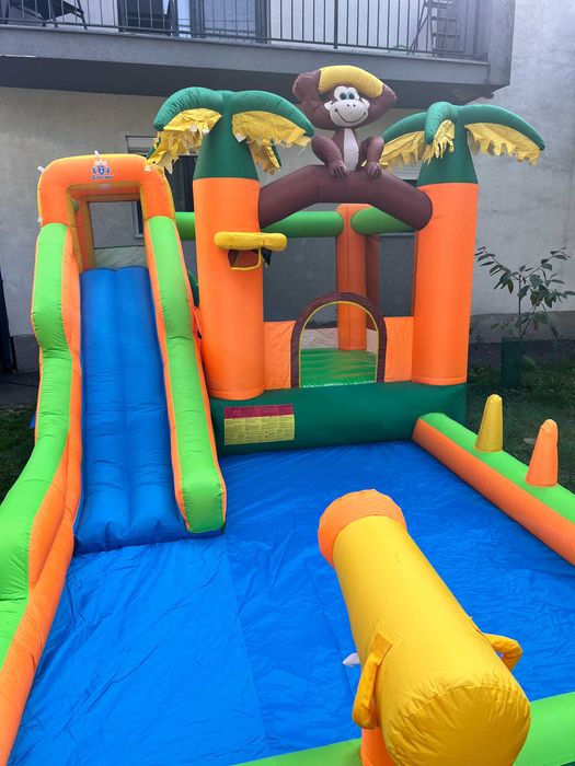 castel tobogan gonflabil