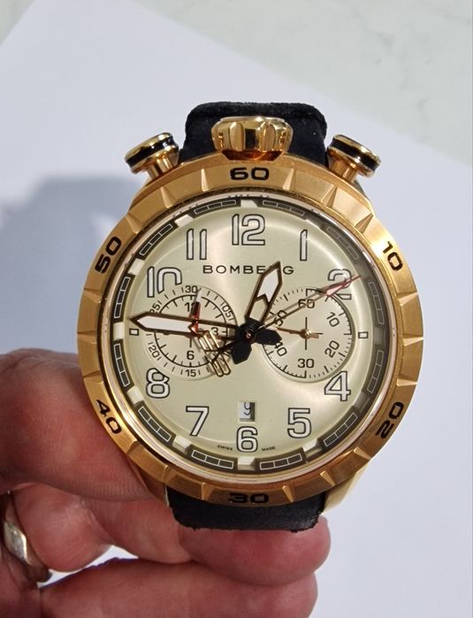 Vând ceas Bomberg