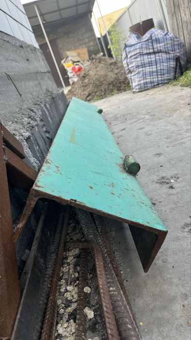 Продам швеллер, деловой метал, толстый, Советский