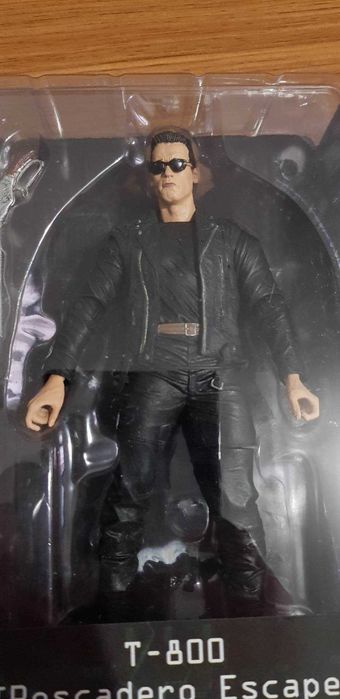 NECA Terminator T-800