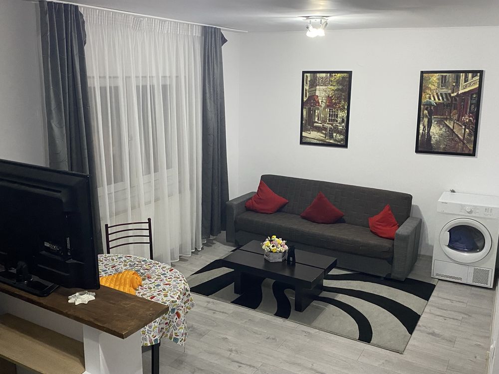 Persoana fizica Inchiriez apartament Valea Aurie