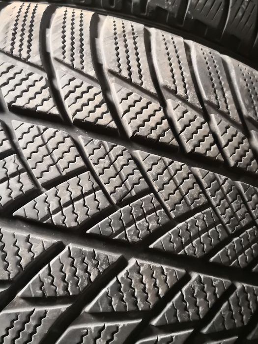 285 45 21 цола гуми Bridgestone RFT dot 18 23