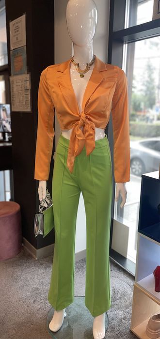 Outfit din două piese