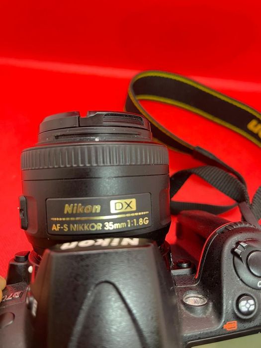 Aparat foto DSLR Nikon D7000, 16.2MP + Obiectiv DX 35mm 1:1 8G -A-