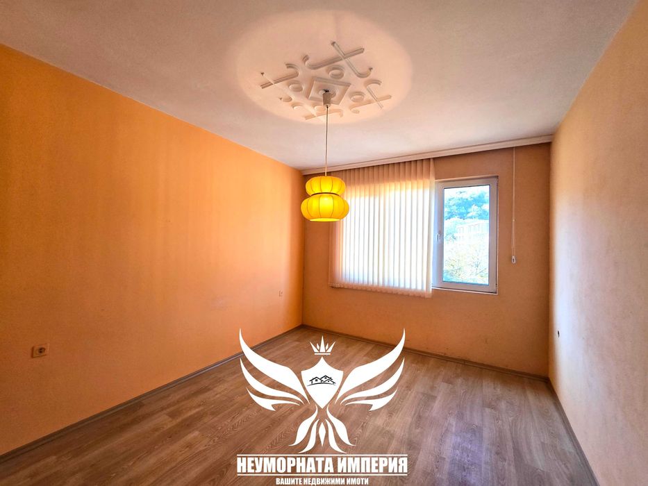 Продава се Многостаен апартамент в Асеновград - 157 кв.м за 1146 €/кв.м - Снимка #16