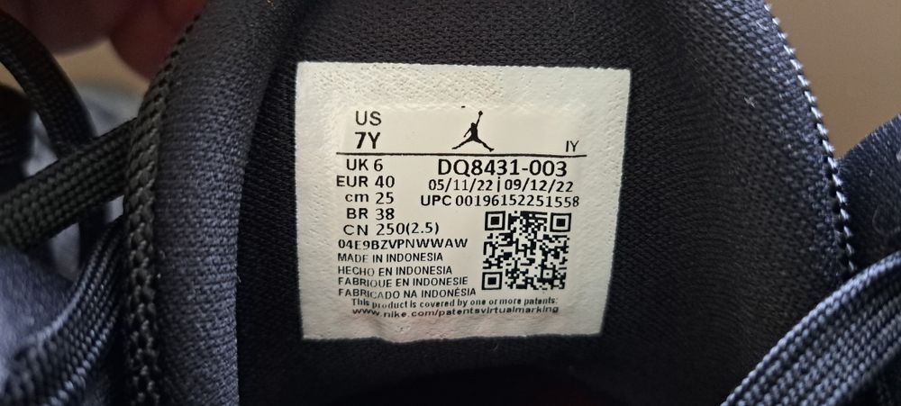 Adidasi Nike Jordan 40