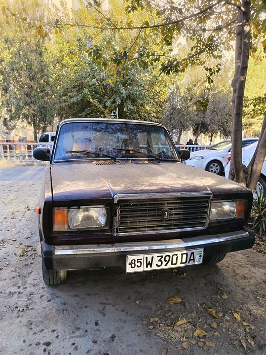 Ваз 2107 сотилади