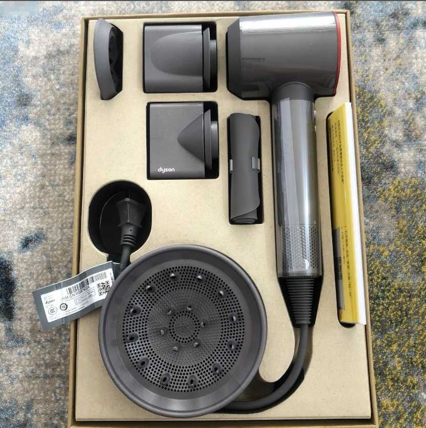 Сешоар Dyson Supersonic HD03, 1600 w