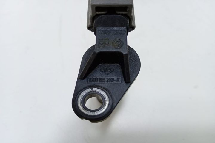 Senzor impulsuri arbore cotit 8200885209A Opel Vivaro B seria