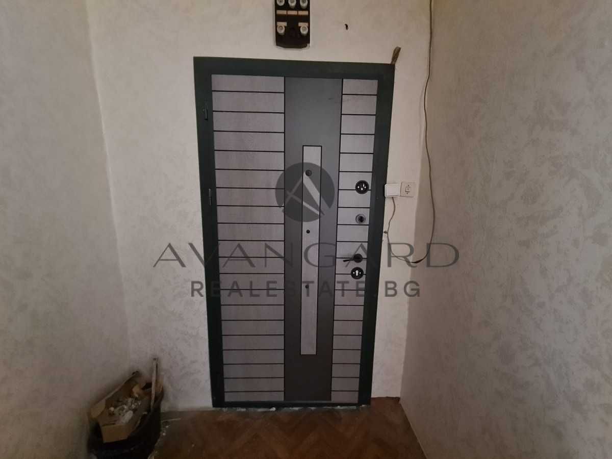 Продава се Двустаен апартамент в Пловдив, Изгрев - 68 кв.м за 932 €/кв.м - Снимка #18