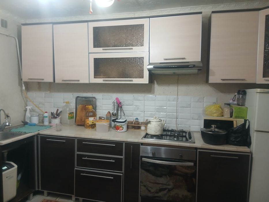 Кухонный гарнитур сатылады 50000т