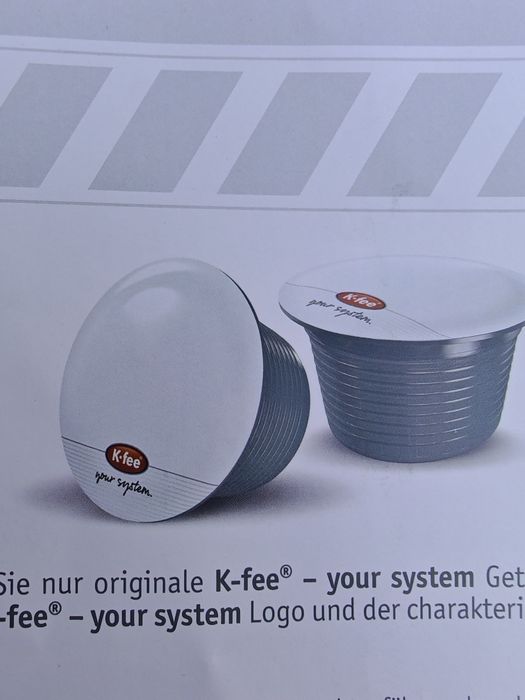 Продавам кафе машина за капсули