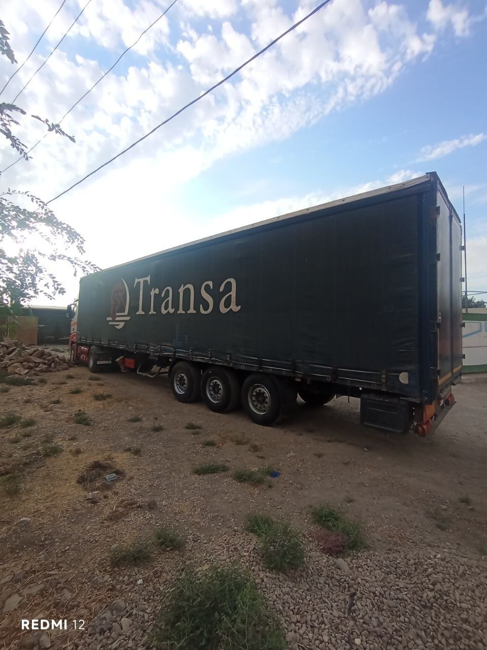 Mersedes actros evro sotiladi holati yaxshi kelishamiz