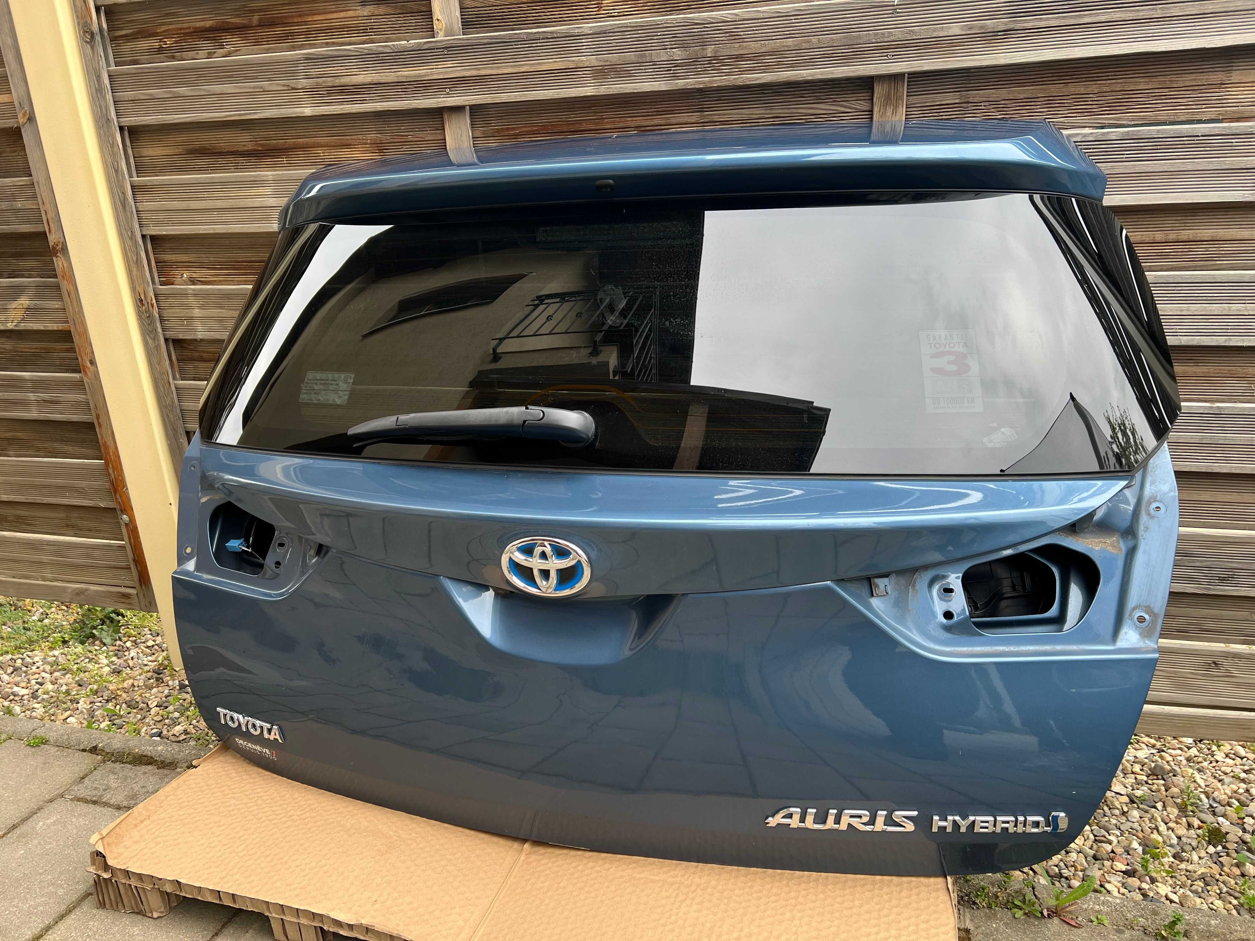 Haion  Toyota Auris  hatchback