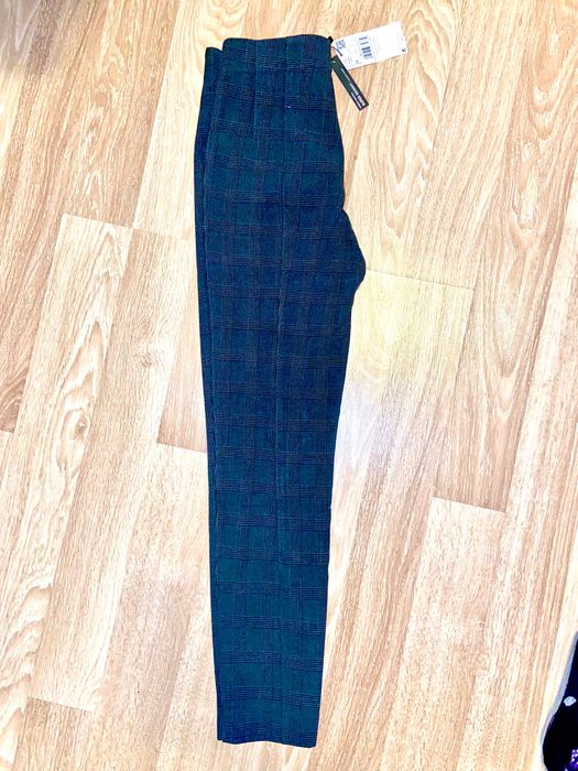 Нов панталон Mango, каре