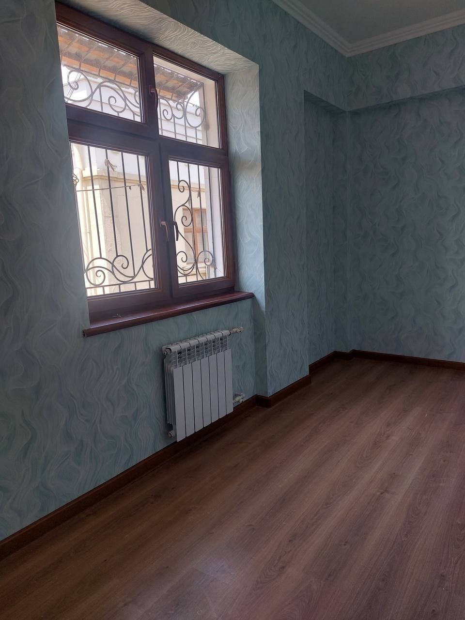 Срочно сотилади.
