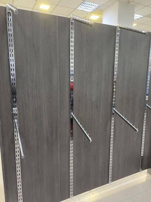 Stalpi suporti si bastoane