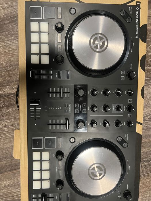 Traktor kontrol s2 mk3