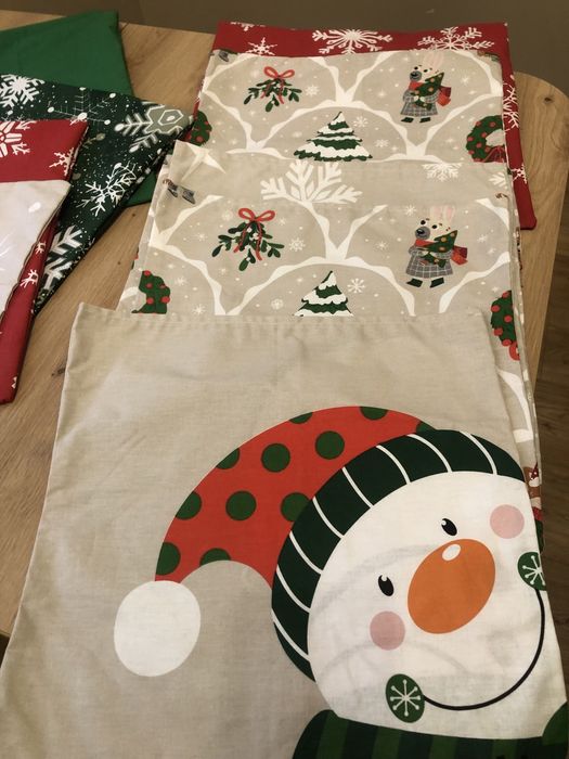 Коледни възглавници и покривки