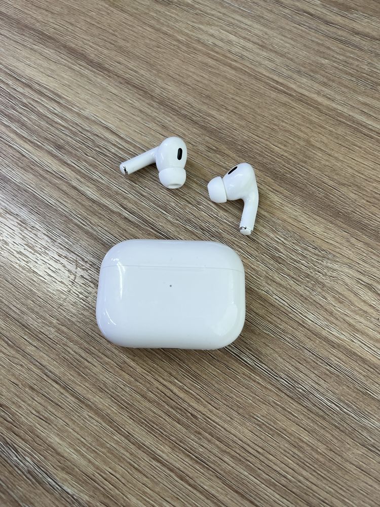 Продаю AirPods Pro 2