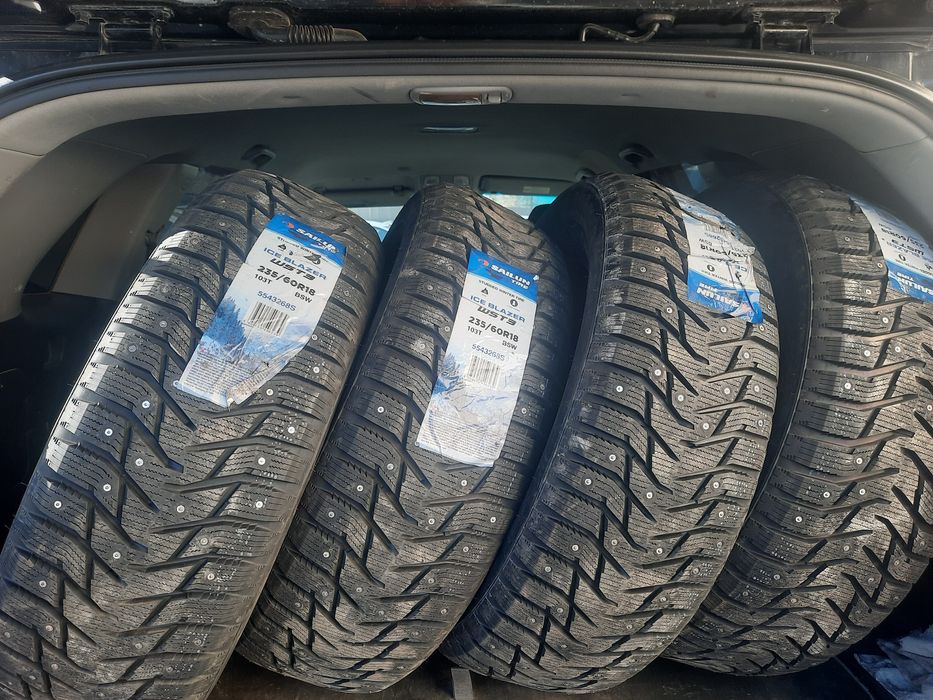 Продаю шины новые комплект