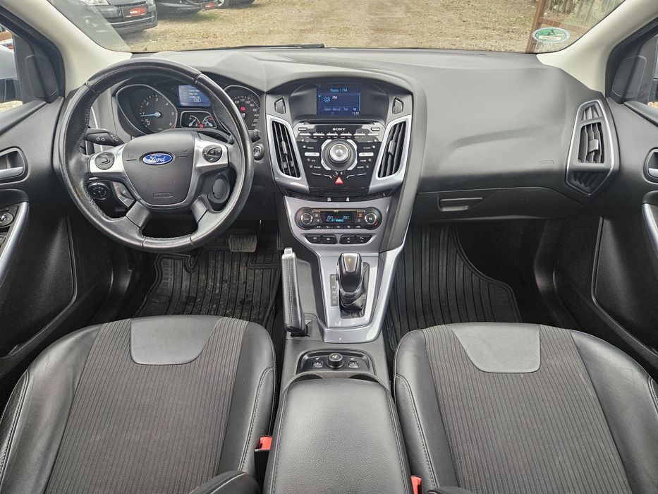 Ford Focus Titanium 2.0L 140cp Automatic/Cameră/Volan incalzit/Credit