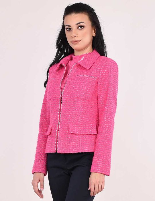 Впечатляващо сако Барби