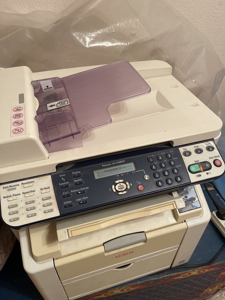 Xerox  Phaser 6115MFP