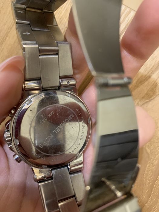 Часовник Michael kors