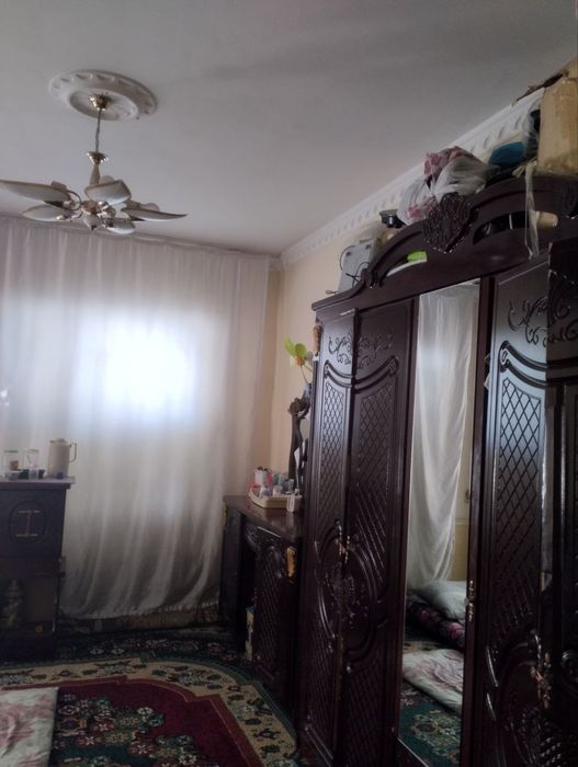 Юнусабад 14 4/4/5 балкон 2*6 без ремонт