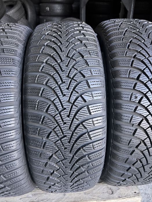 4 anvelope iarna 205/55/16 , GoodYear , 7-8 mm !